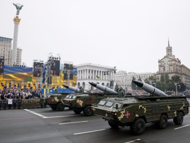 Thử tên lửa sát Crimea, Ukraine lên tiếng xoa dịu Nga