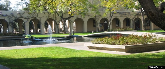 Harvard và Yale rớt khỏi top 10 các trường đại học tốt nhất