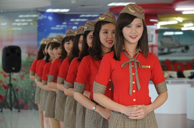 Nhiều cơ hội trở thành tiếp viên hàng không