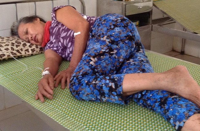 Cụ bà 95 tuổi tử vong sau khi ăn bánh trung thu