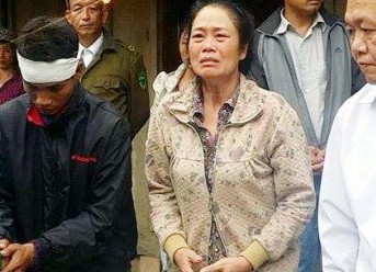 Thảm án ba người chết ở Yên Bái: Không khởi tố, vì sao?