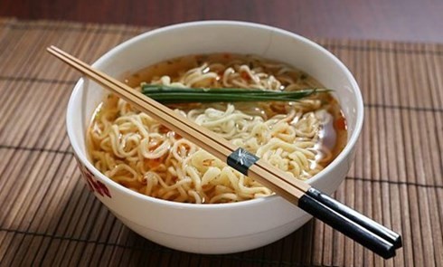 10 loại thực phẩm không nên ăn khi đói
