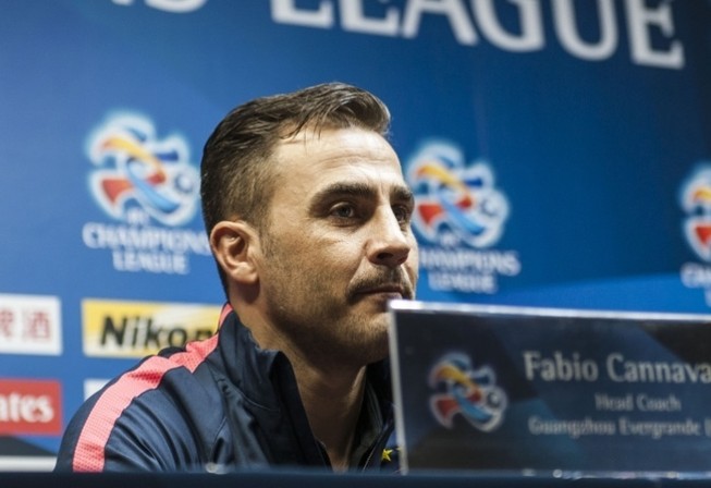 Cannavaro lại bị sa thải