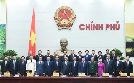 Trao quyết định bổ nhiệm của Chủ tịch nước cho các thành viên Chính phủ