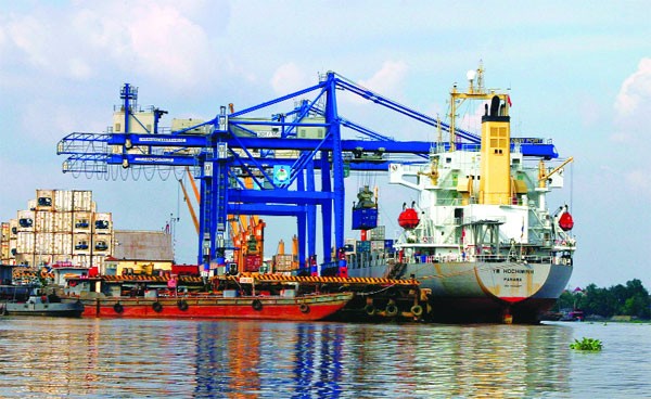 Hàng hải Việt Nam cần bước đột phá