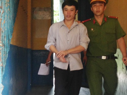 Bị phạt tù vì đưa bạn gái 'nhí' vào nhà nghỉ