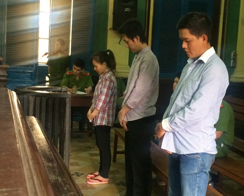 Nhóm giả danh điều tra viên doạ nợ cước điện thoại bị phạt tù