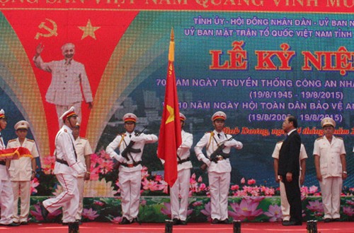 Hai tập thể Công an Bình Dương nhận danh hiệu Anh hùng