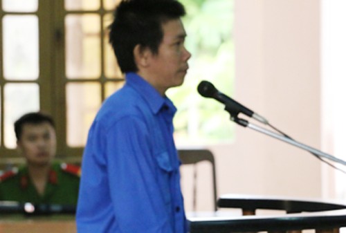 Bị bắt sau 20 năm đâm chết anh trai
