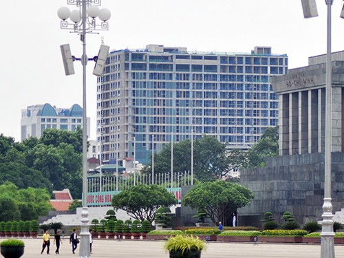 Làm rõ trách nhiệm người ‘làm ngơ’ vụ tòa nhà 8B Lê Trực