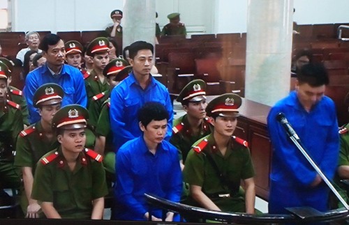 Các quan chức đường sắt dùng 11 tỉ đồng vào việc gì?