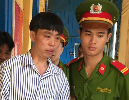 Đốt cả nhà vợ cũ để đòi 20 triệu đồng