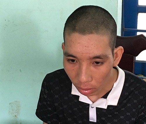 Nam thanh niên đưa người yêu 14 tuổi vào sống trong chòi rẫy