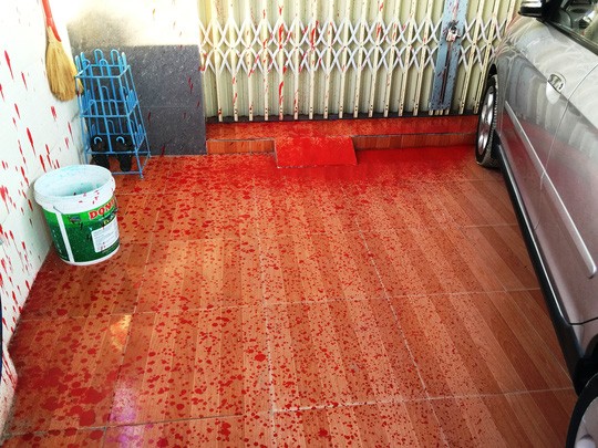 Nhà của phóng viên báo Người Lao Động bị tạt sơn đỏ