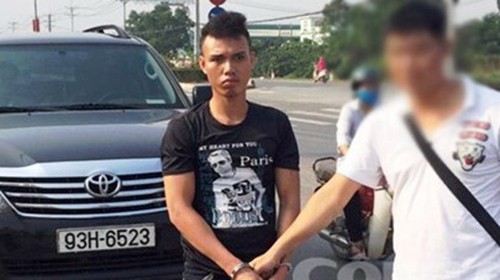 Chặn xe ba sĩ quan công an… để cướp