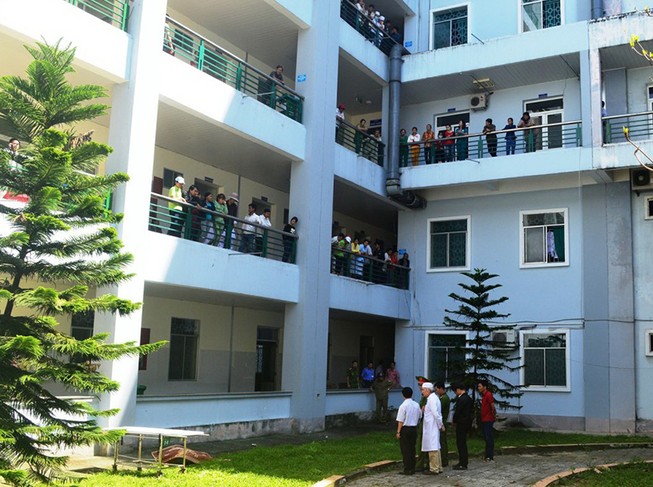 Một ngày, 2 vụ nhảy lầu tại BV Quảng Ngãi