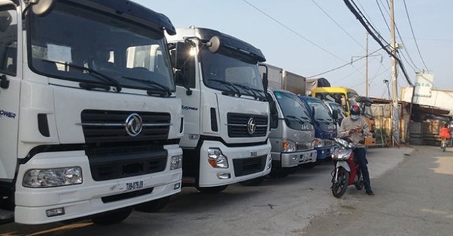 Ô tô nguyên chiếc nhập khẩu từ Trung Quốc chiếm tỉ trọng cao