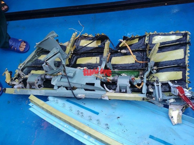 Hai máy bay SU22 rơi do va chạm nhau