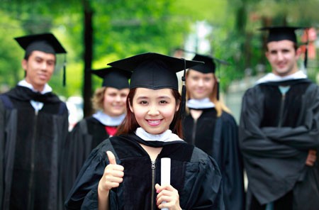 Bộ GD - ĐT tuyển gần 300 ứng viên du học bằng ngân sách nhà nước