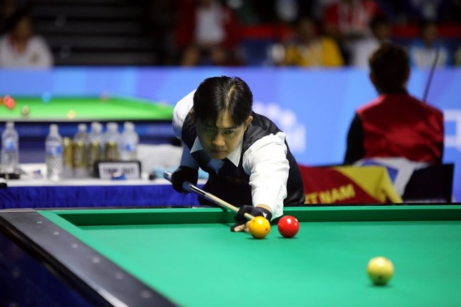 Billiards, đua thuyền vô địch, chờ điền kinh, bơi gặt vàng