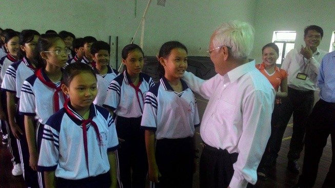 Khuyến khích đặt tên trường theo tên các Bà mẹ Việt Nam anh hùng