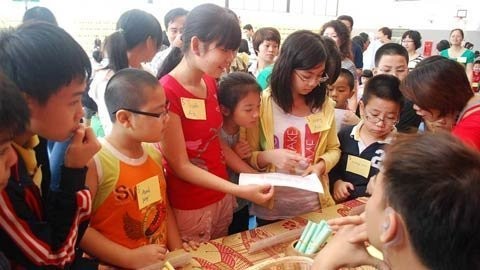 “Bán-mua” với con đến bao giờ?