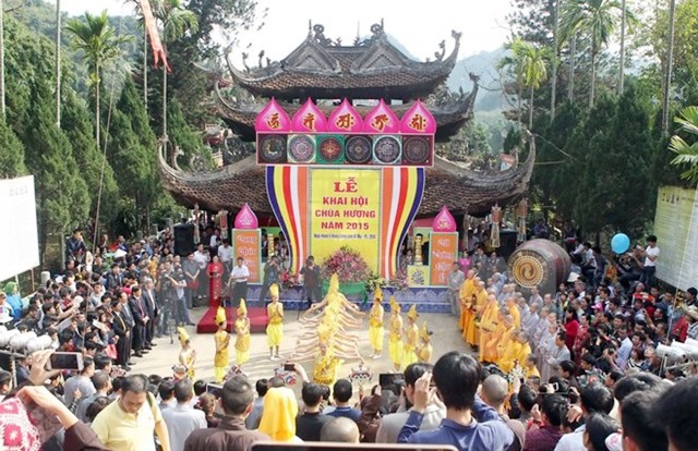 Hà Nội: Cấm đổi tiền lẻ dưới mọi hình thức dịp lễ hội đầu Xuân