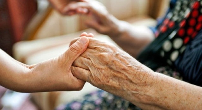 Làm từ thiện không phải nghề, đừng đòi hỏi chuyên môn