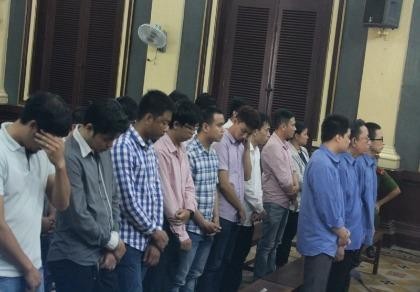 Du học sinh Mỹ hack tiền tỷ từ tài khoản thẻ tín dụng lãnh án