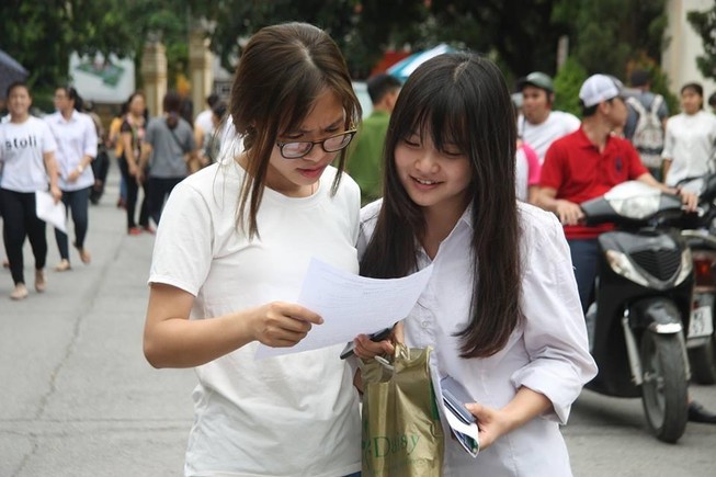 Nhận định đề thi môn Toán: Xuất hiện lại dạng lăng trụ trong hình học