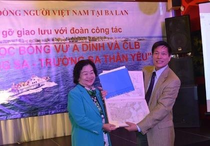 Bản đồ cổ và ranh giới cực nam trên biển Đông của Trung Quốc