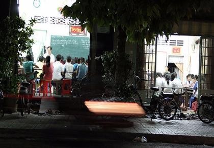 Không thể vì thu nhập mà "yêu sách" dạy thêm