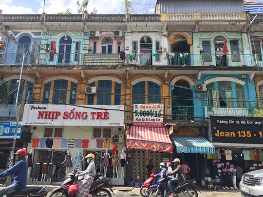 Đề nghị di dời khẩn cấp cư dân sống chung cư cổ khu Chợ Lớn
