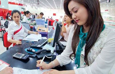 Nhiều NH mua lại công ty tài chính