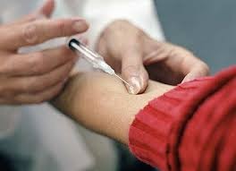 Tiếp tục tiêm vaccine sởi-rubella hết tháng 4