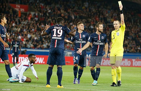 Olympic Marseille - PSG (2-3): Trọng tài ép chủ nhà