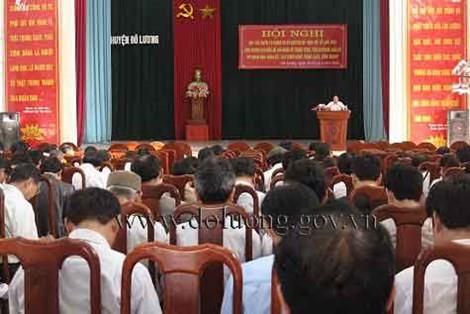 Nghệ An: Kỷ luật trưởng Ban Tổ chức Huyện ủy và kiểm điểm sáu cán bộ