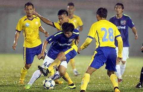 SLNA - HA Gia Lai (2-0): ‘Gà’ không biết gáy