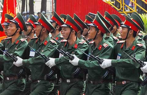 Kỷ niệm 30-4: Diễu binh và bắn pháo hoa tám điểm ở TP.HCM