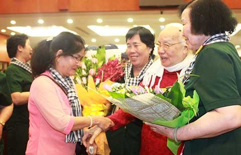 Nữ pháo binh - những chân đồng, vai sắt