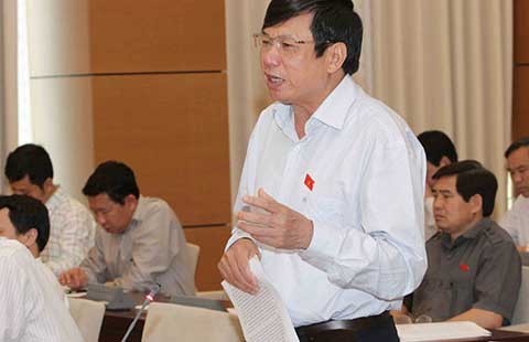 Phải dẹp tình trạng tiền xin thì xài vô tư