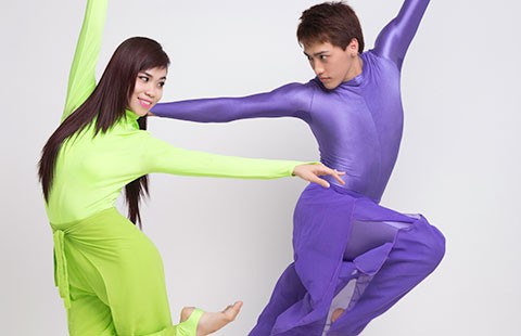Trái tim múa để xây nhà cho người nghèo