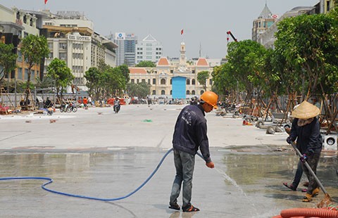 TP.HCM chính thức có phố đi bộ Nguyễn Huệ