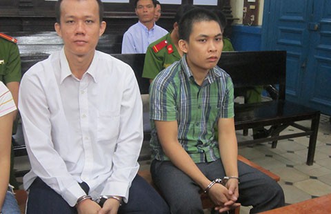 Cướp vàng của lão ăn xin, bị 43 năm tù