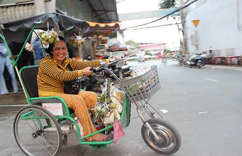 Thành phố nghĩa tình - Bài 3: Cưu mang người dưng