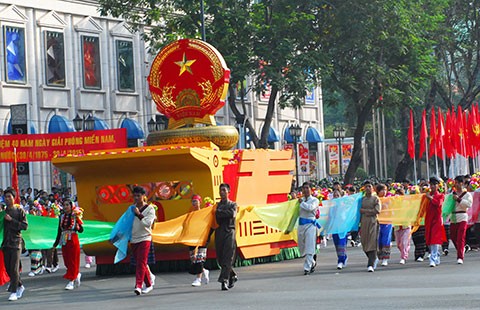 Hơn 6.000 người tham gia tổng duyệt mít-tinh