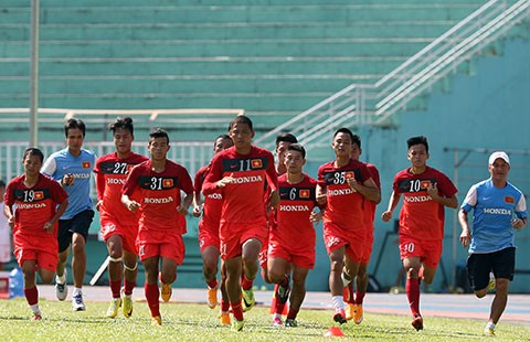 AFC đổi lịch, VFF thở phào