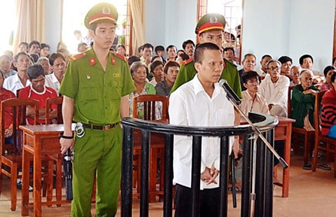 Đâm chết người, lãnh 20 năm tù