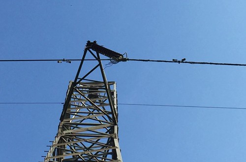 Sà lan làm đứt dây dẫn, 10 huyện miền Tây mất điện