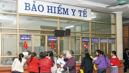 Giảm 1,2 triệu người tham gia BHYT